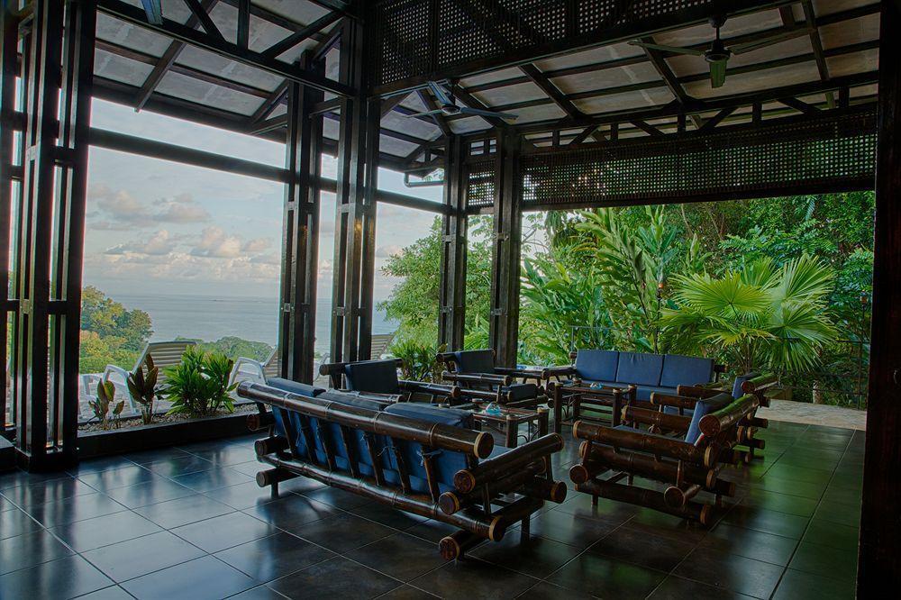 אוביטה Tiki Villas Rainforest Lodge & Spa מראה חיצוני תמונה